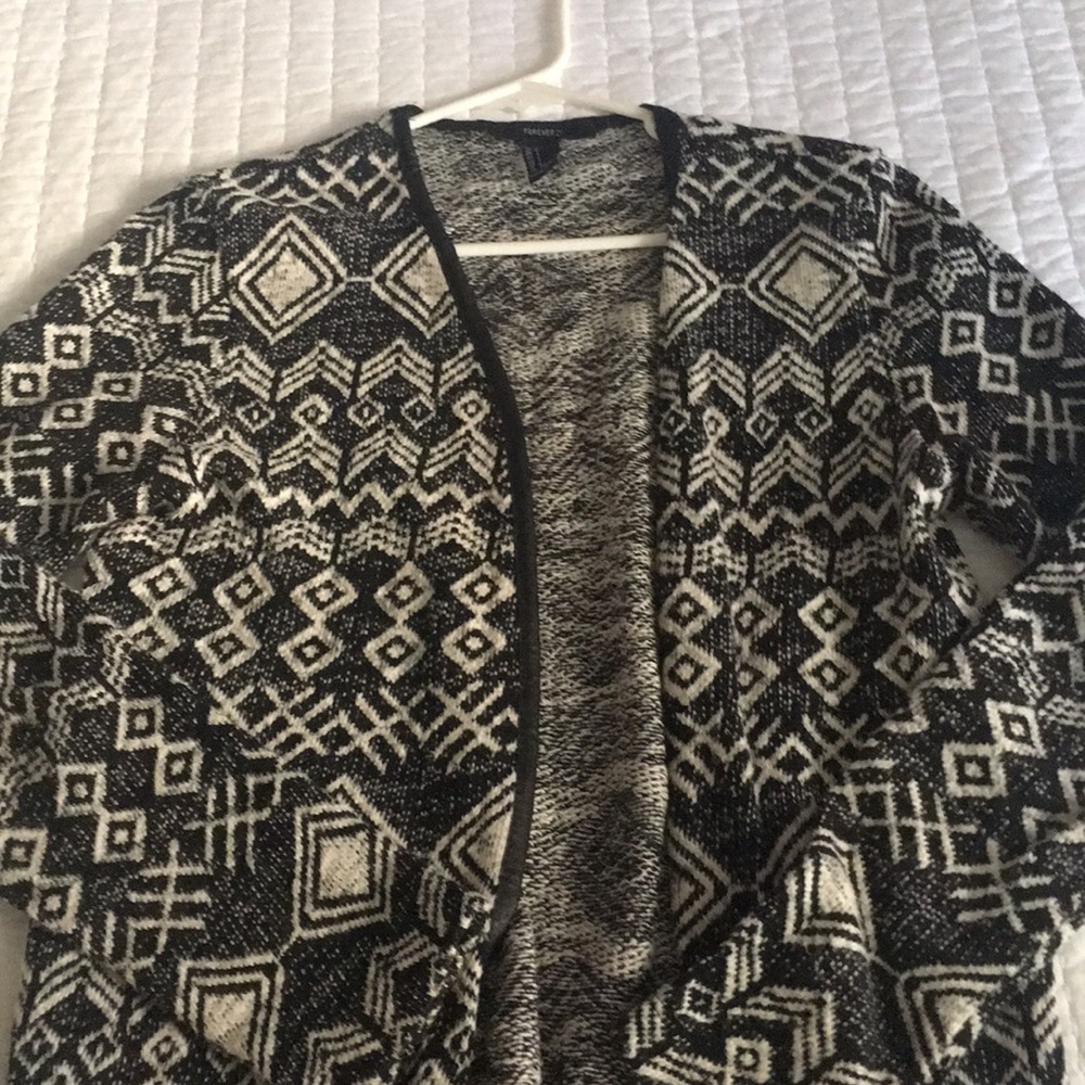 Woven cardigan ❤️